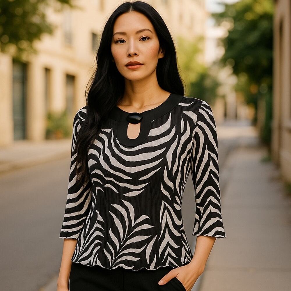 ESSENTIALS by MILANO Zebra Print Black White Stretchy Top Blouse ~ LARGE